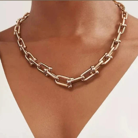 Équinalis | Horseshoe Buckle