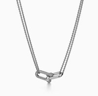 ذهب أبيض مرصّع