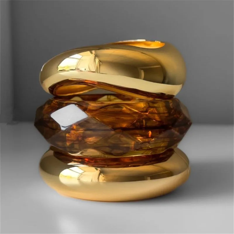 Aurévo | Sculptural Resin | Bold Geometry