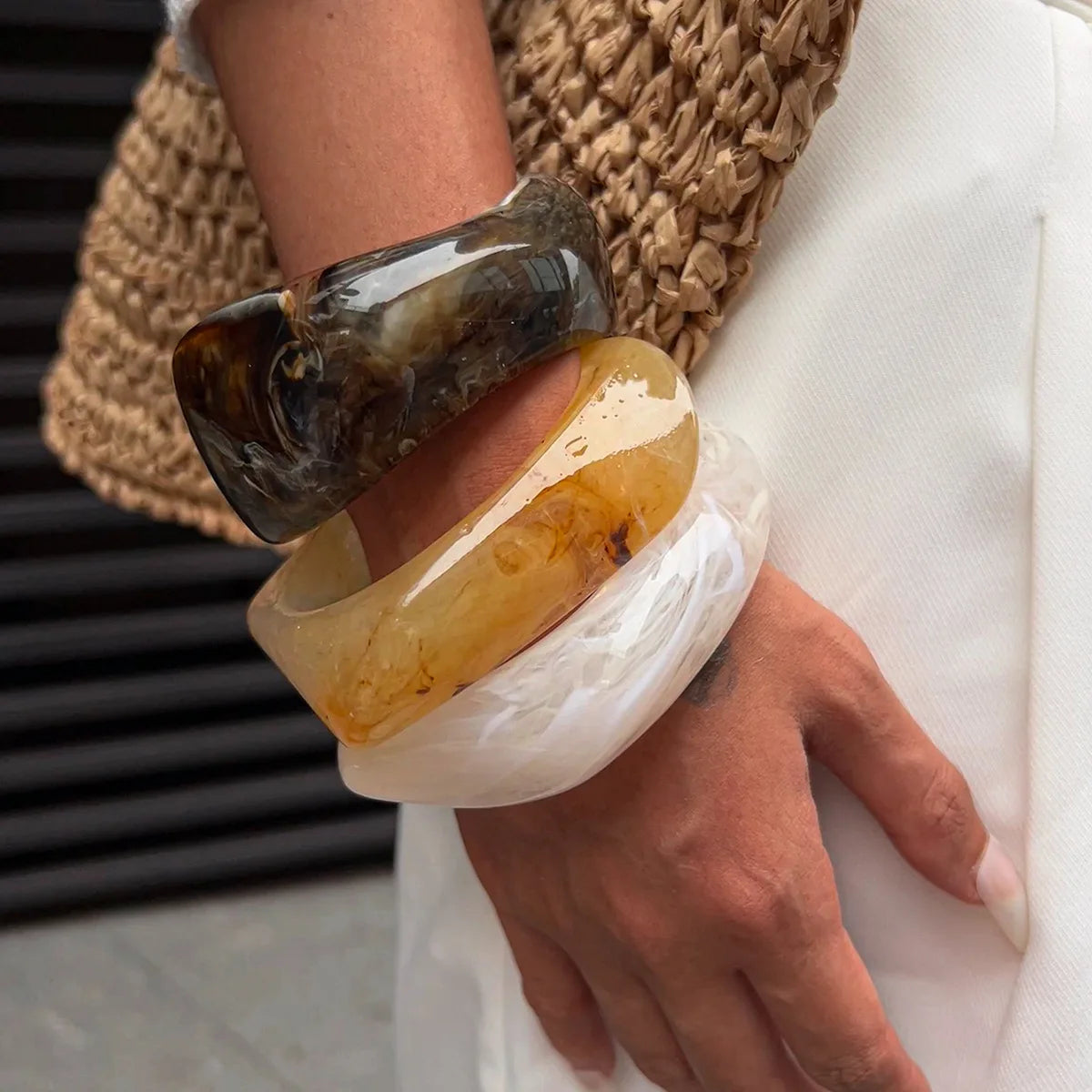 Marbélis | Resin | Retro Statement Bangle