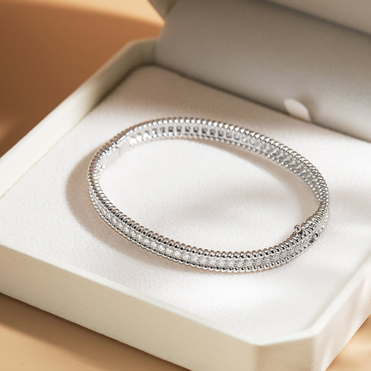 Luméra — Silver Radiance