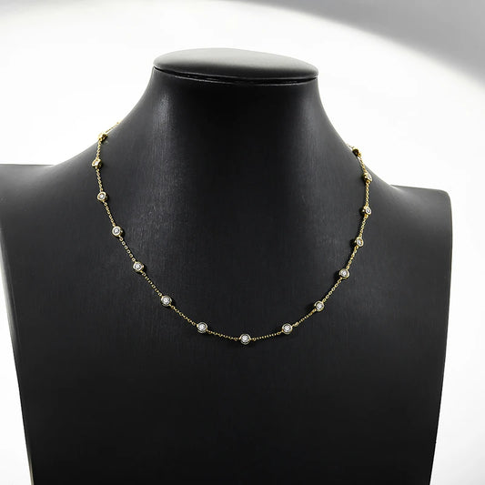 Auréclaire | Moissanite Fire in Platinum