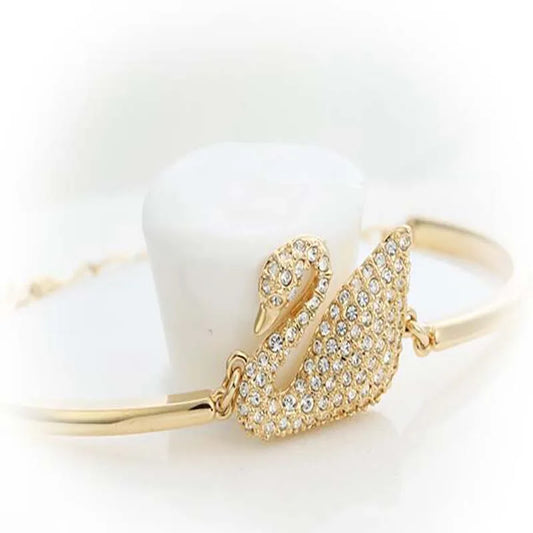Cygnia Glow | Swan Motif | Gold & Rose Elegance