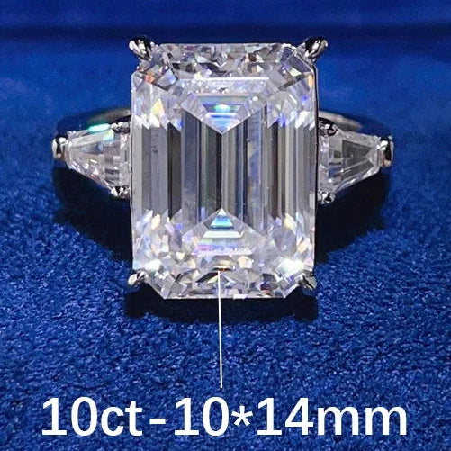 Emeraude | The Infinite Gaze