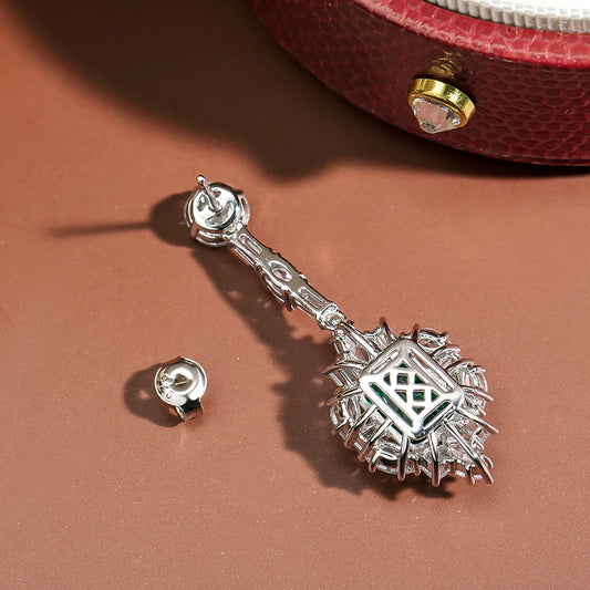 Émeraudia | Regal Green in Motion