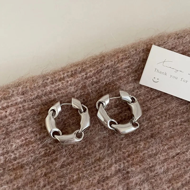Châinelisse | Vintage Chain Hoops