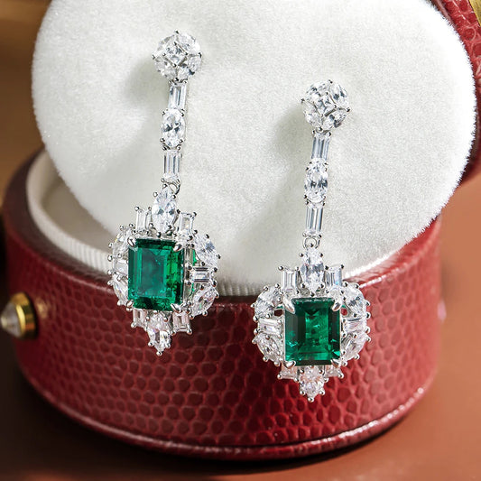 Émeraudia | Regal Green in Motion