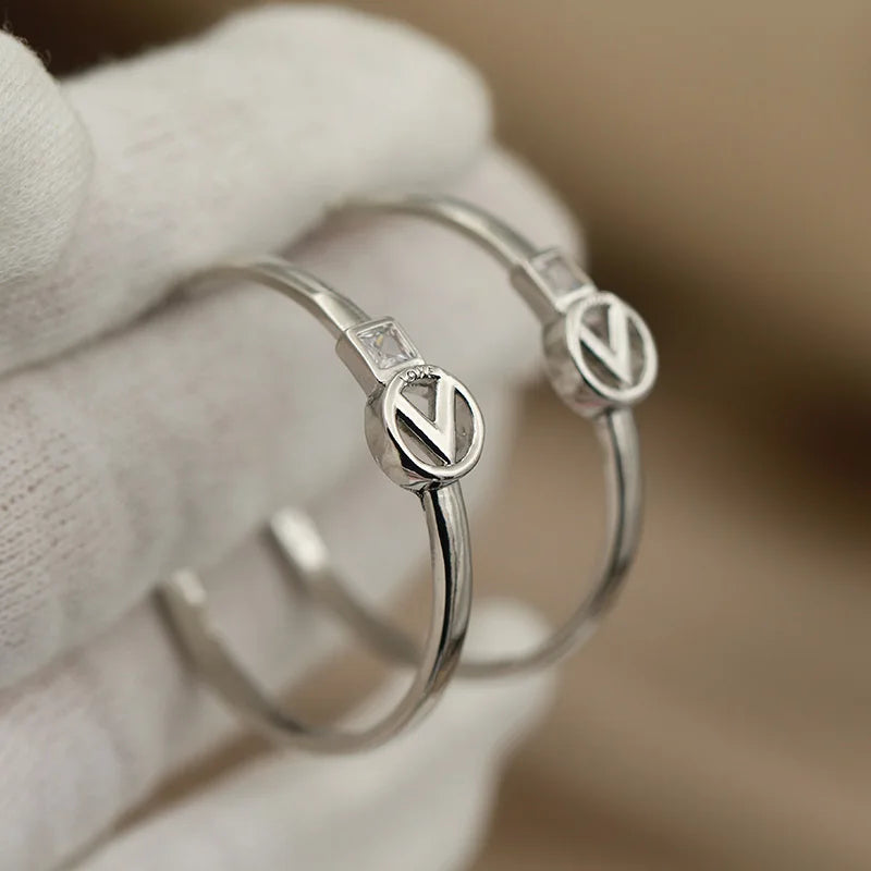 VELUNA Earrings | Gold Jewelry | Letter V Stud Design