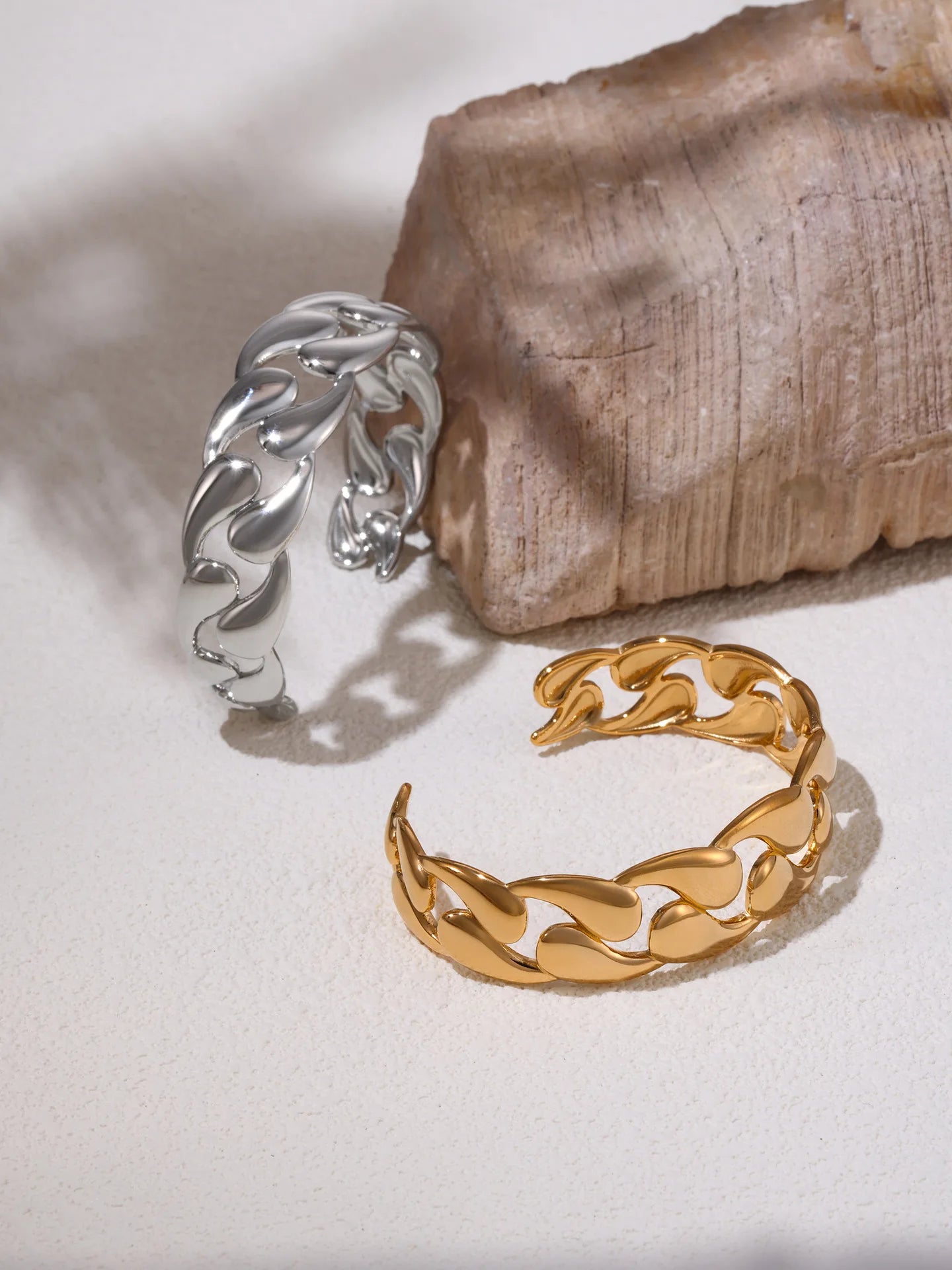 Elvara Drop | 18K Gold-Plated | Water-Inspired