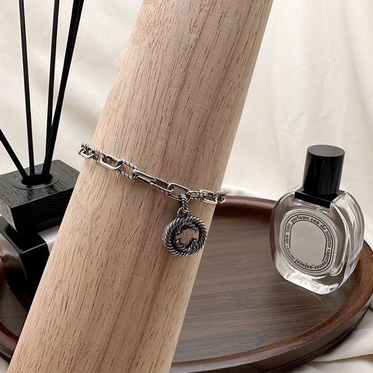 Eryndra — Oxidized Silver Geometry