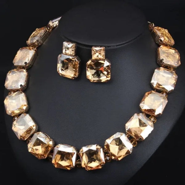 Aurestra — Bold Radiant Stones