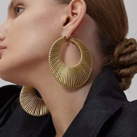 Auréline — Radiant Woven Hoops