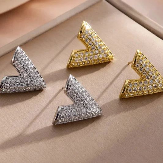 Veyra | Pavé V Spark Earrings