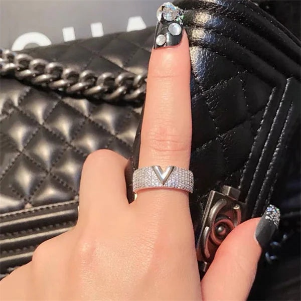 VIRENA Ring | Silver Jewelry | White Zircon