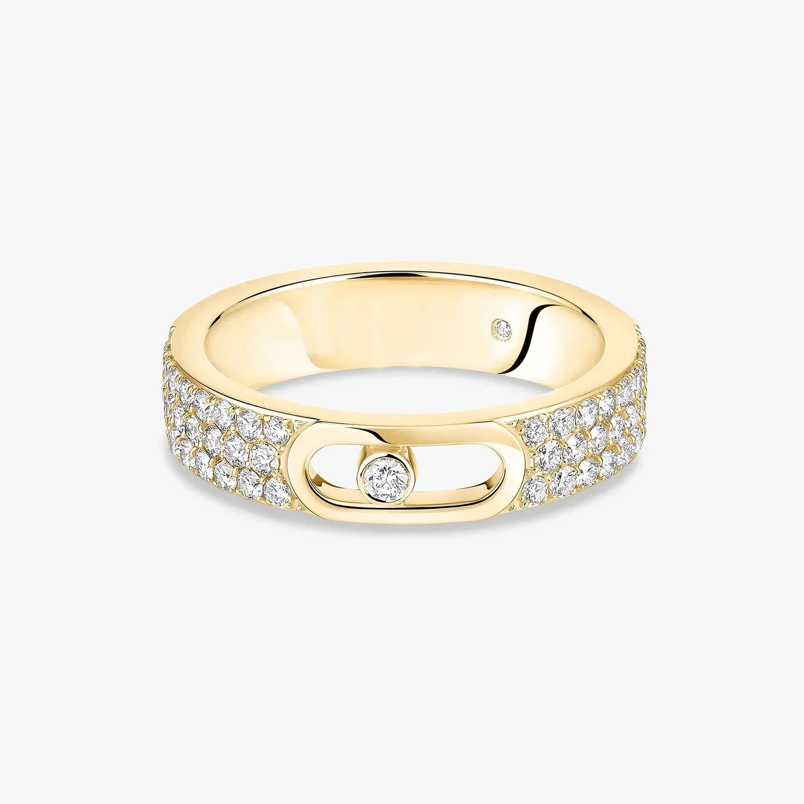  a sterling silver ring with zircon stones.