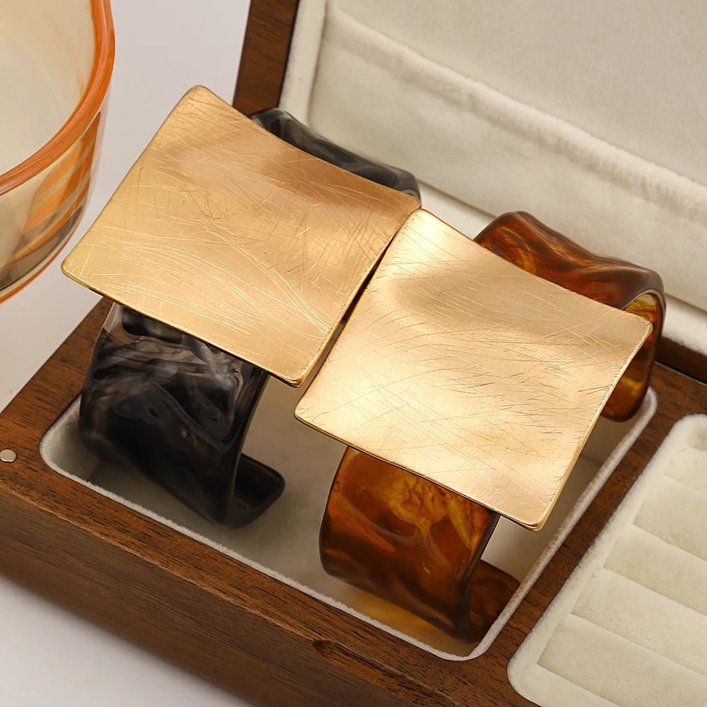 Arcflare | Matte Gold | Sculptural Resin