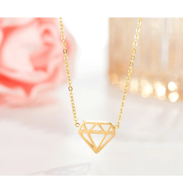 Diamaré — Golden Barefoot Light