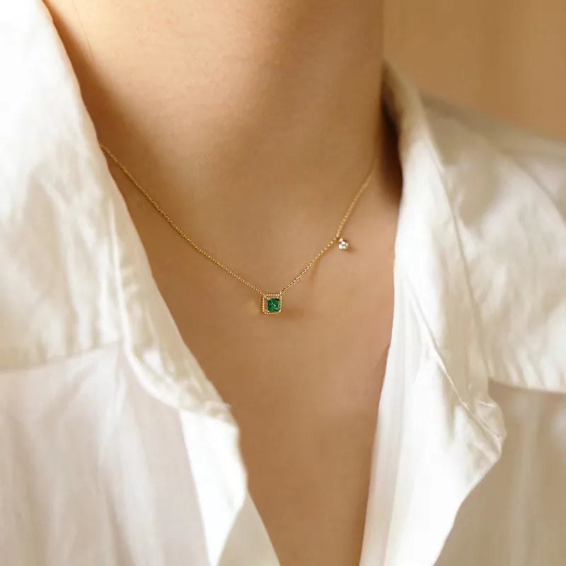 المربع الزمردي | مطلي ذهب 14K | بريق زركون