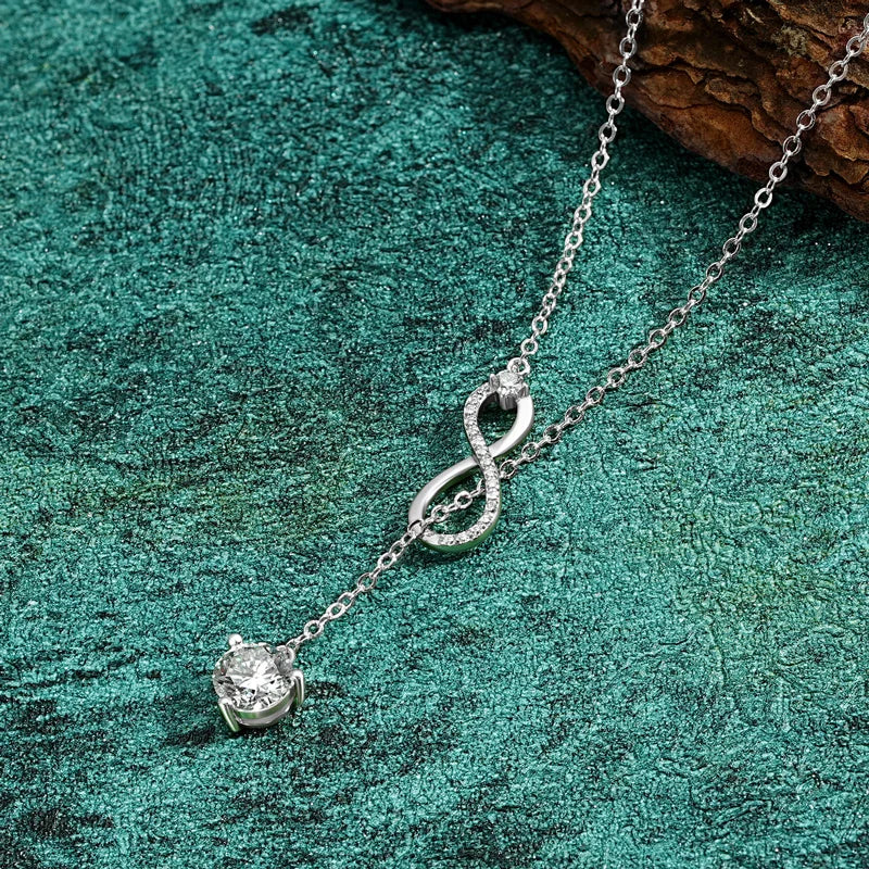 Infina Necklace | 925 Silver | D-Color Moissanite Infinity