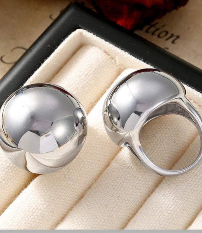 Solara | 18K Gold & Silver | Bold Sphere