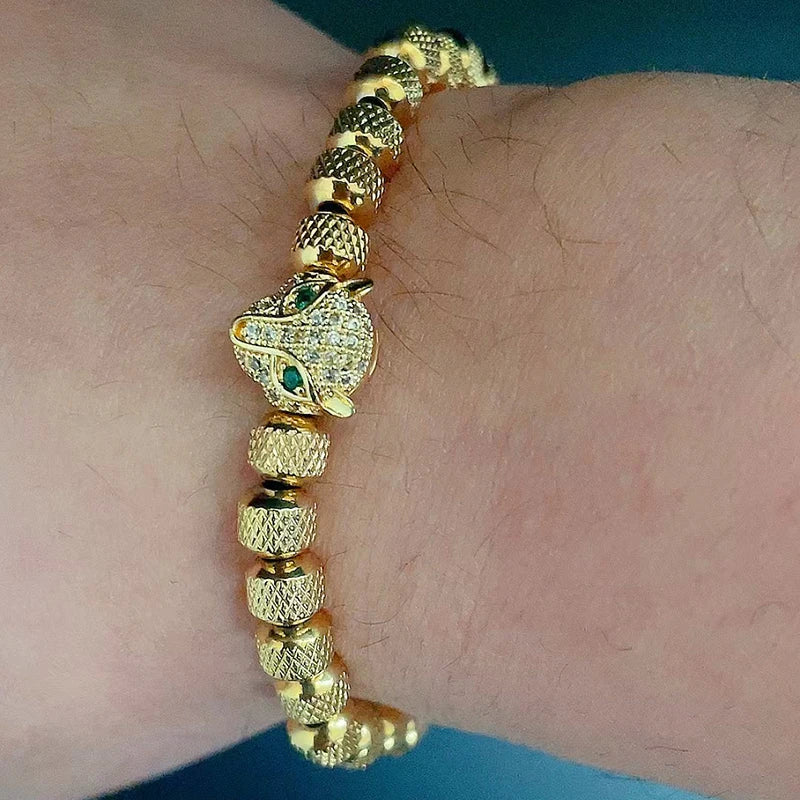 Panthéraux | Silent Power in Gold
