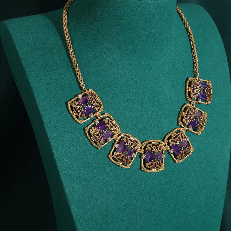 Verdessa Necklace | Gold-Plated Jewelry | Vintage Green Glass