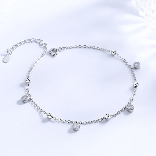 Serivelle | Silver Glow in Motion