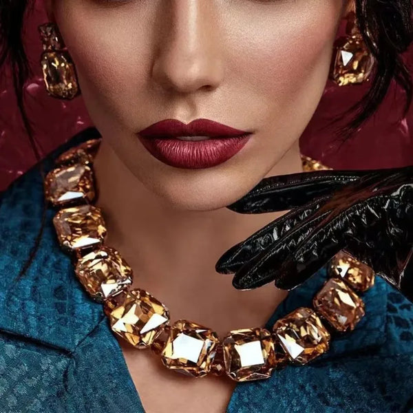 Aurestra — Bold Radiant Stones