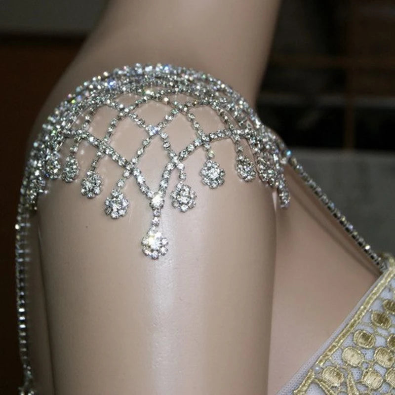 Aurivelle | Cascading Crystal Shoulder Light