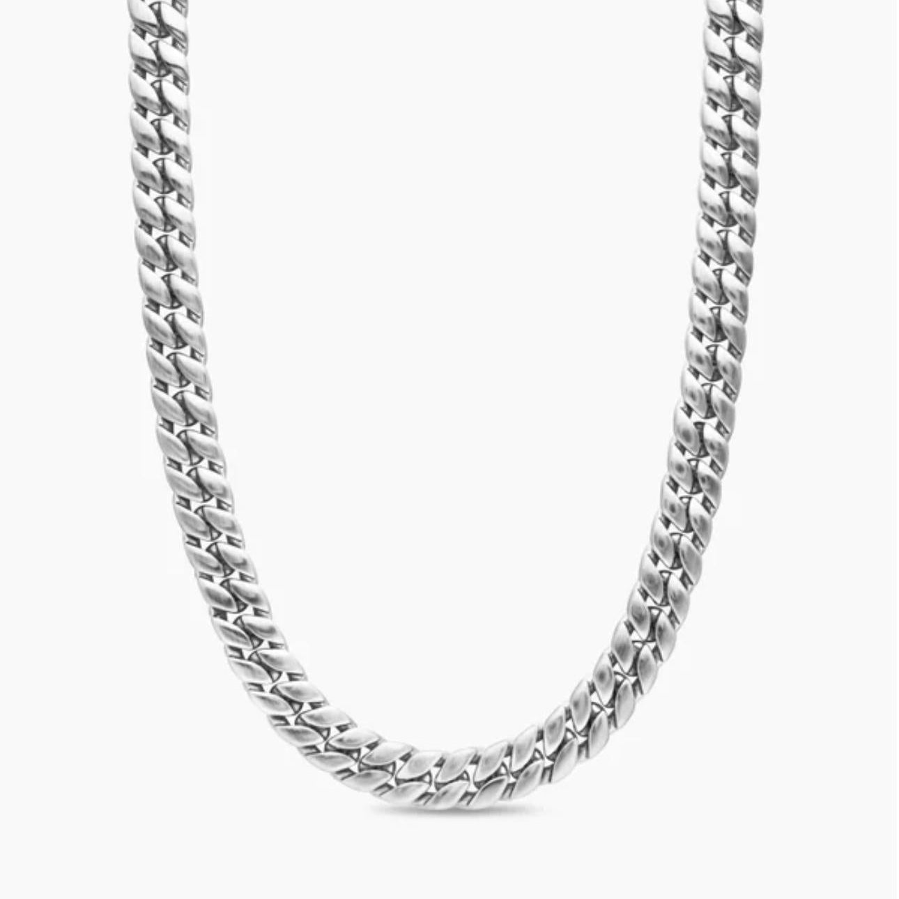 Curb Chain Necklace  | Handcrafted in Italian 925 Silver. on a white background