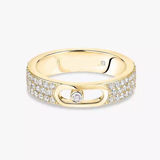 MOVE JOAILLERIE PAVÉ WEDDING RING on a white background