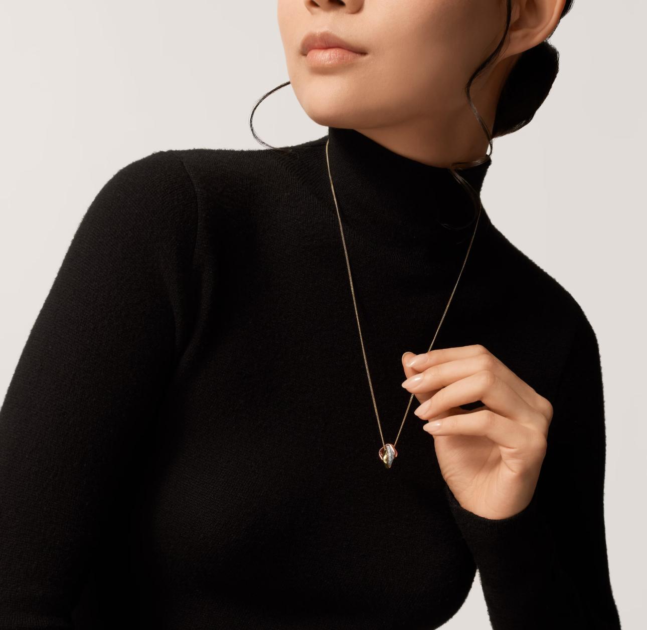 Triaréa — Tricolor Balance in Silver