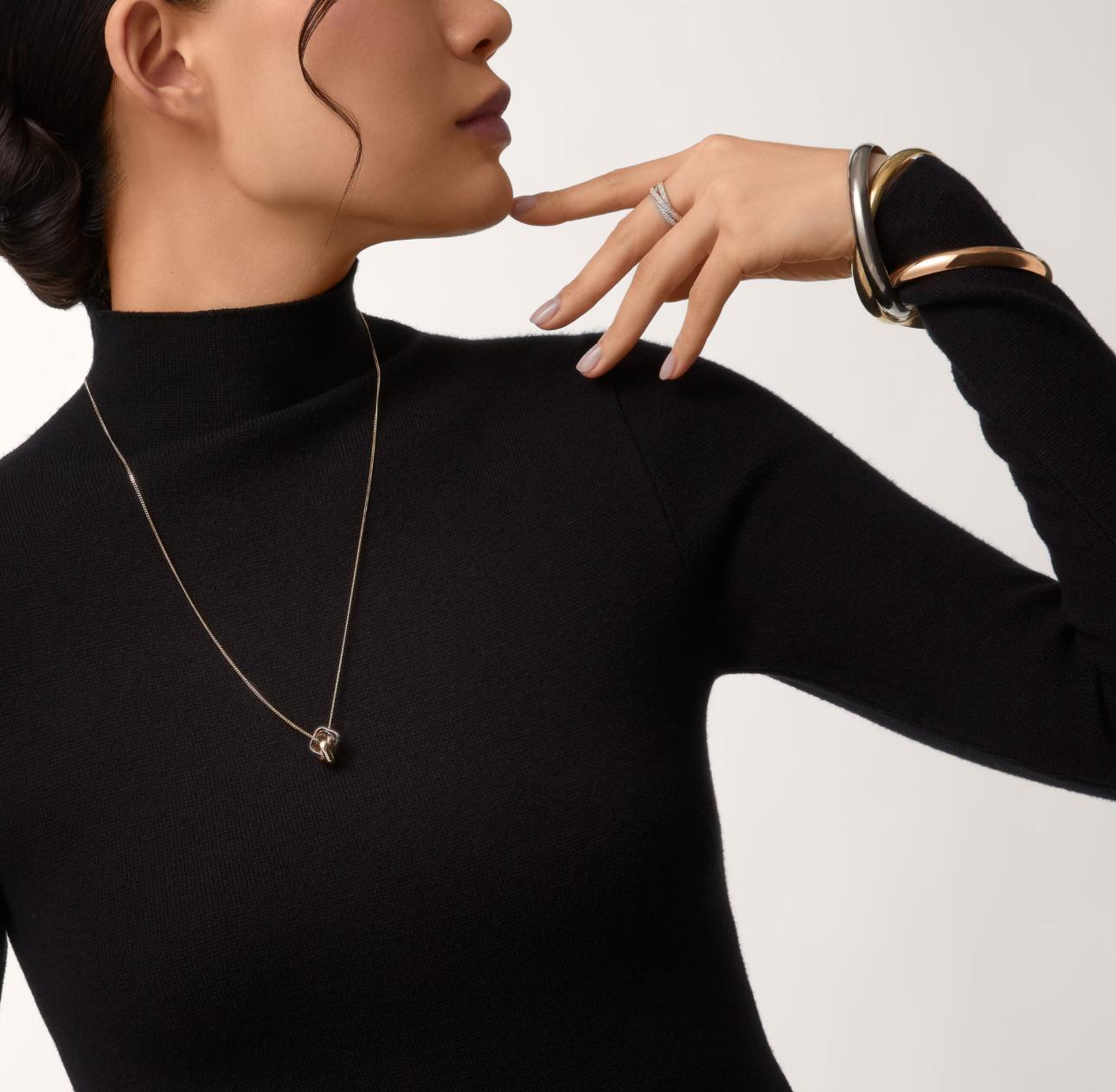 Triaréa — Tricolor Balance in Silver