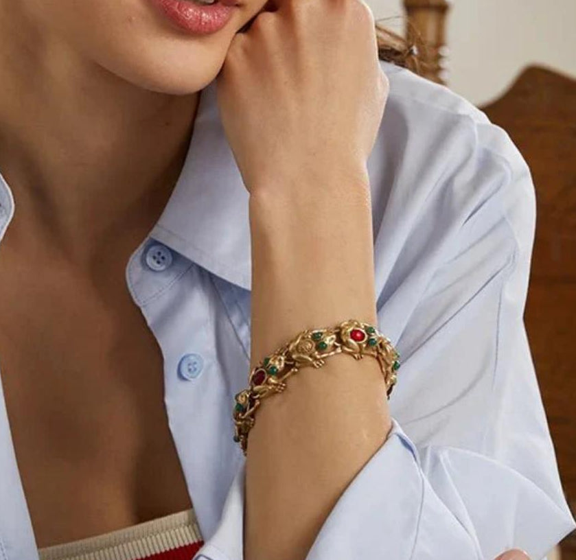 Thaloura Bracelet — Sculpted Frog Gold Design