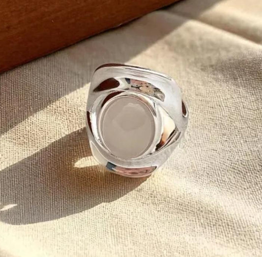 Lunare — Sculpted Opal Aura