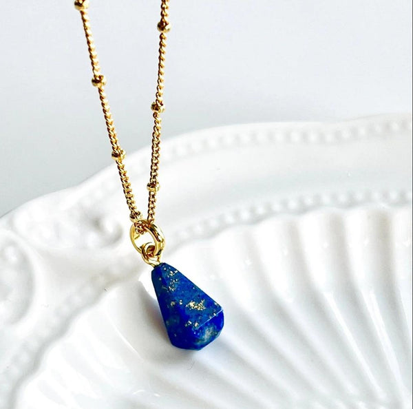 Azurielle — Raw Lapis Elegance