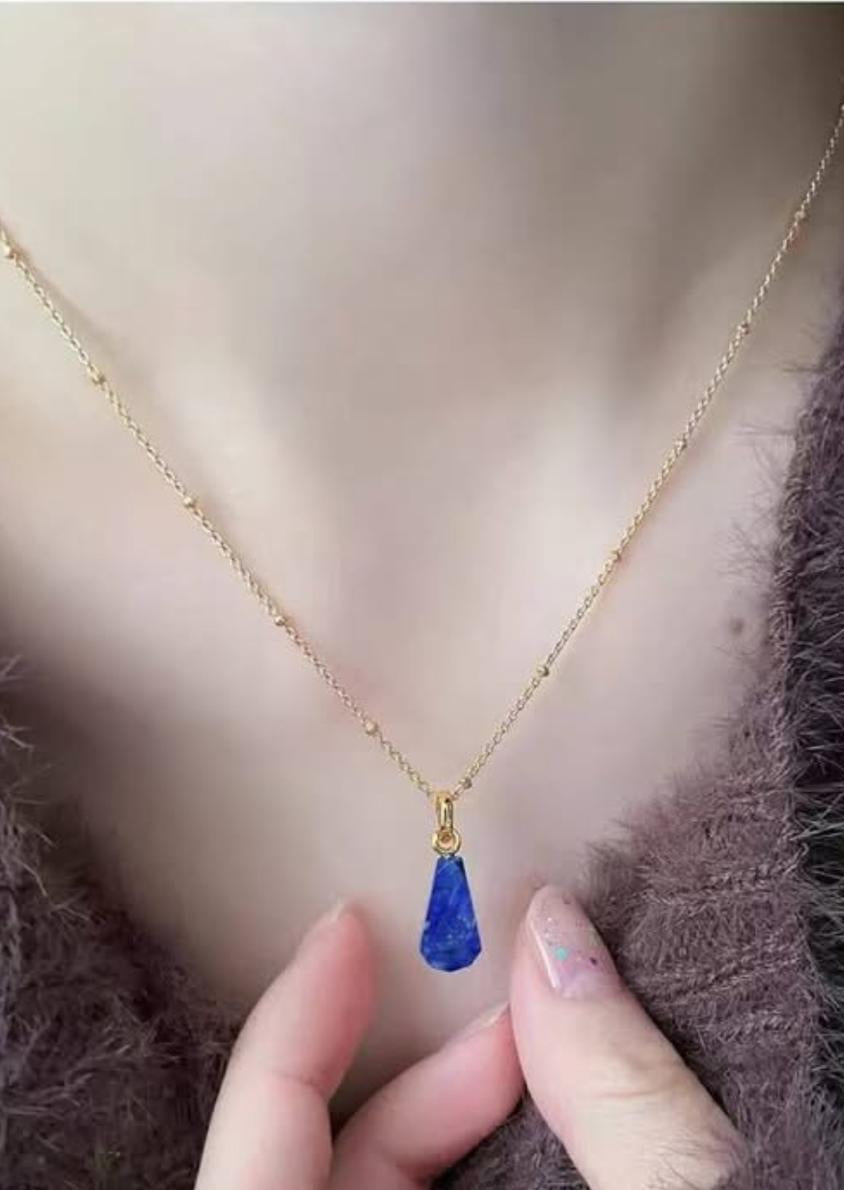 Azurielle — Raw Lapis Elegance