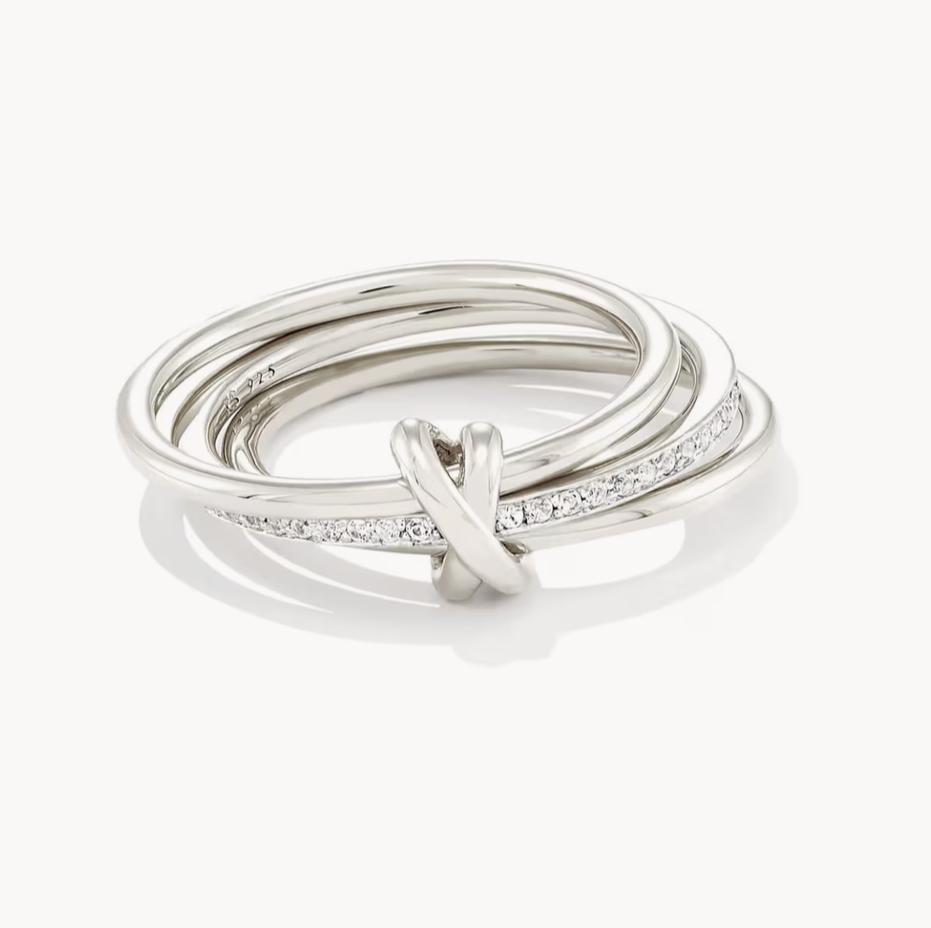Triéne — Moissanite Balance Ring