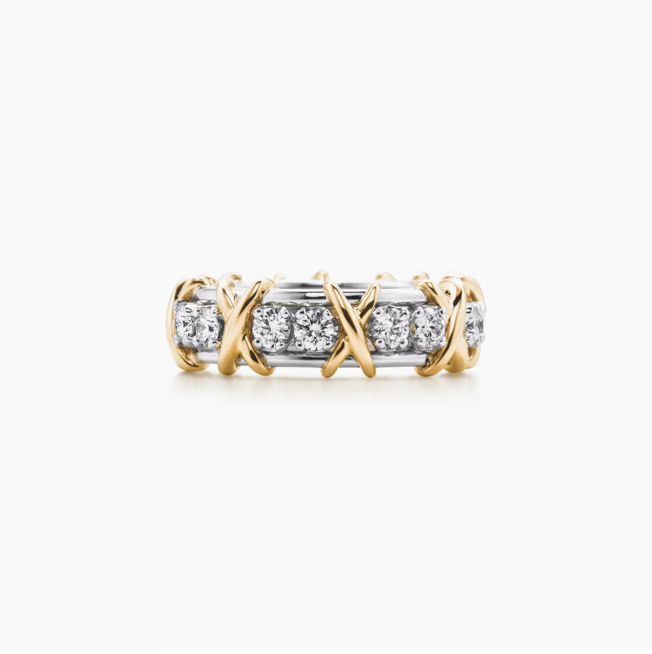 Éternisse — Moissanite Eternal Band