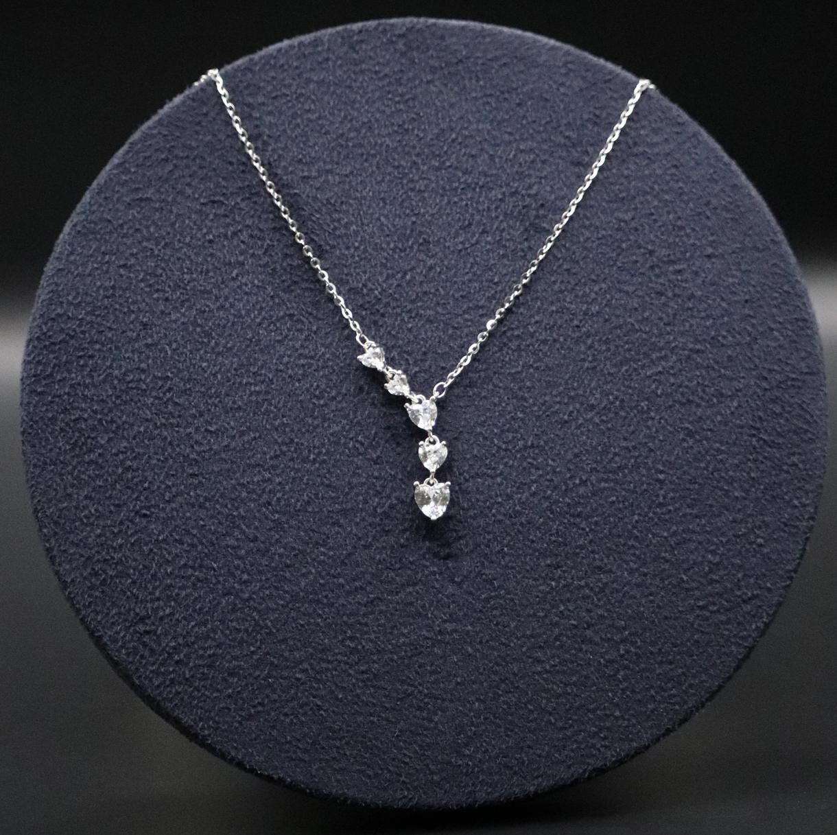 Coeura — Cascade of Hearts