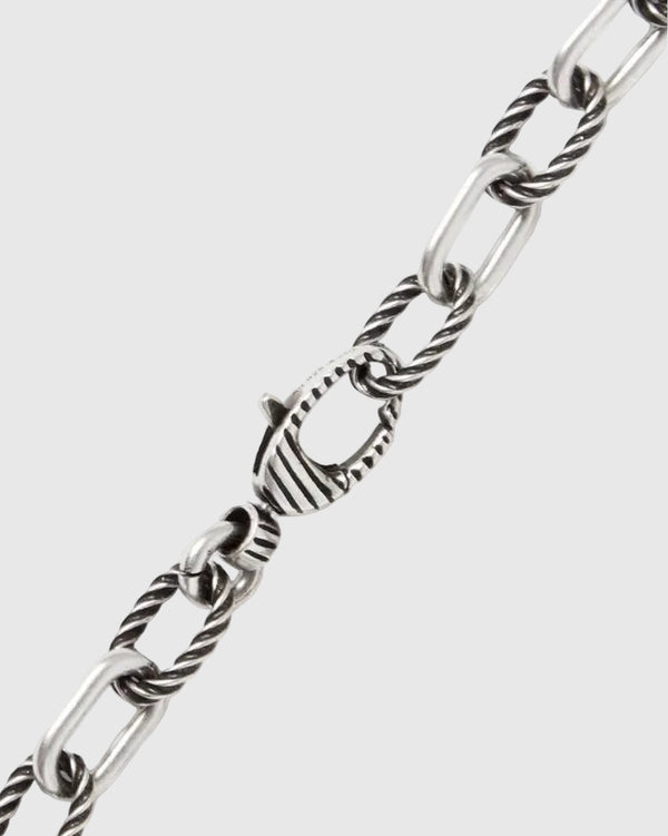 Detailed view of the secure hallmarked lobster clasp fastening on the Aerion Marmont heavy 925 silver chain bracelet.