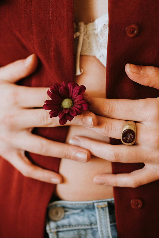 Élysara — Whisper of Crystal Chains